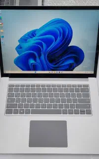 سرفیس لپتاپ 15 اینچی i7 نسل 10 16/512