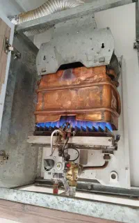 نصب و سرویس آبگرمکن های گازی و برقی ، کولرهای آبی