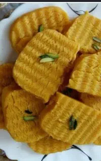 حلوا مجلس نثا برای مجالس ۵۰۰ تومان شعله زرد ۳۵۰