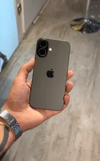 آیفون 16 نرمال
