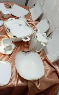 سرویس کامل غذاخوری ۱۲تایی مخصوص جهیزیه‌ی عروس