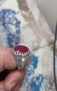انگشتر یاقوت