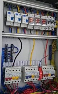 نصب محافظ برق کلی منزل مسکونی سه فاز و تک فاز