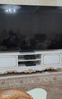میز تلویزیون چوبی
