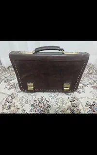 فروش کیف کارکرده چرم رمزدار