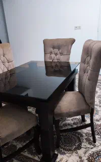 میز ناهارخوری ۴نفره