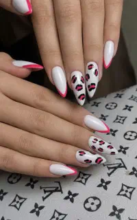 کاشت تخصصی ناخن