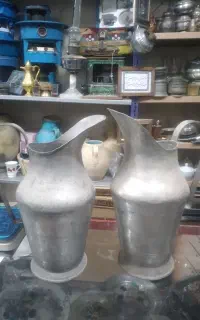 یه جفت پارچ مسی بزرگ دست ساز قدمتصدسال