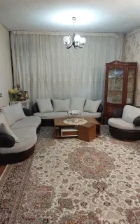 یک دست مبل ۸ نفره همراه با تاب راحتی