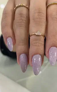 نیاز ب ناخنکار با سابقه بالا ۲سال