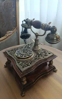 تلفن سلطنتی