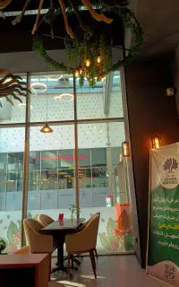 ظرفشور و سالن کار برای کافه