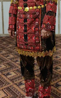 خیاطی و بلوچی دوزی