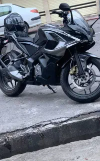 پالس ار ۲۰۰