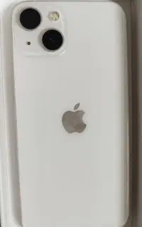 ایفون 13سفید