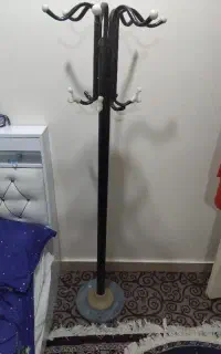 چوب لباسی سنگی