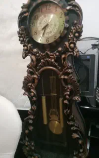 دو عدد ساعت