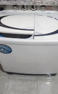 لباسشویی دوقلو ناسیونال 9 و نیم کیلو قابلیت پرزگیر