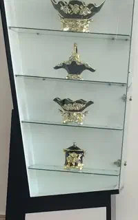 بوفه (ویترین ایستاده)