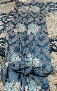 کنار پرده