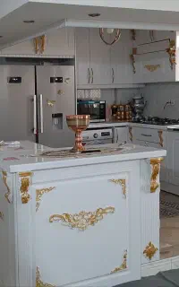 تعمیر و نصب کابینت و کمد و قرنیز