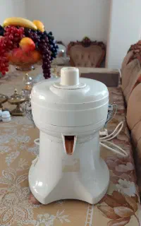 آب میوه گیری پارس بهشرق