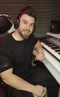دیجی غیاث (dj.ghias)