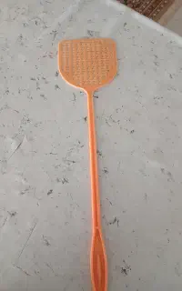 پشه کش محکم