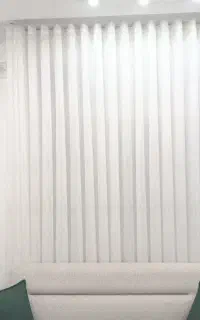 پرده  نو و بسیار شیک و ترند اصلا استفاده نشده