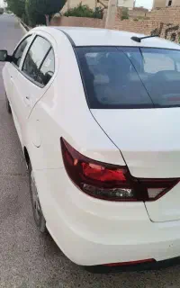 خودرو شاهین سانروف کم کاردر حد نو فروش می رسد