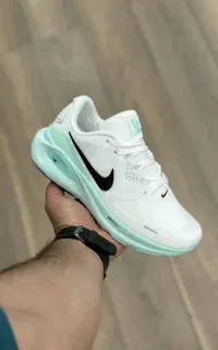 Nike Max Weird Vietnam