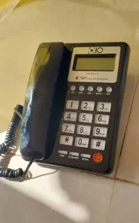 تلفن رو میزی/ رنگ مشکی