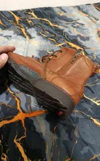 بوت ( Rockport) راکپورت اصل امریکا