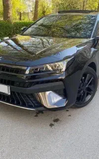 کی ام سی j7