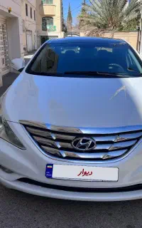 سوناتا yf تومشکی