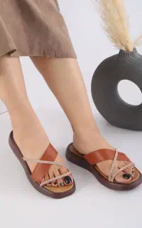 دمپایی نگین دار