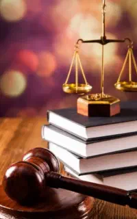 وکیل پایه یک دادگستری و مشاوره حقوقی وکالت