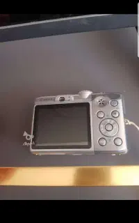 دوربین کنونcanon اصلی با پایه آکبند