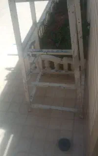 چهار پایه اهنی سه پله و سبک