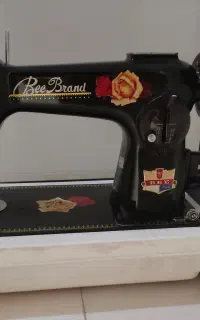 چرخ خیاطی چینی اصل مارک bee brand کاملا نو