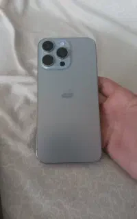 ایفون طرح فول کپی (15 pro max)