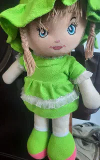 عروسک زیبا