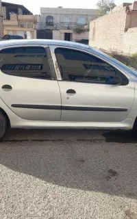 ۲۰۶ تیپ۲ فروشی