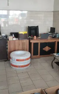 خانم جهت امور دفتری فروشگاه