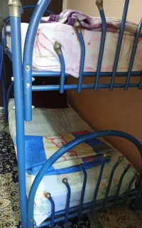 تخت فلزی دوطبقه