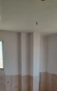 گچ کار سفیدکار گچ کش گچ و خاک کیفیت بالا مناسب.