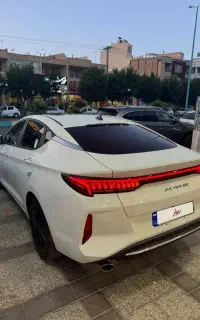 مدل ۱۴۰۴ دم به صفر J7