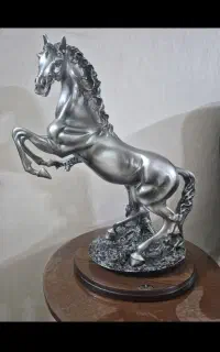 مجسمه اسب رزین