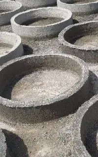 نازمند کارگر بلوک زن قالب زن