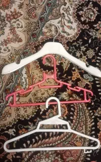 3 مدل چوب لباسی